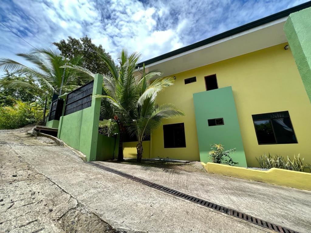 Yellow House Кепос Экстерьер фото